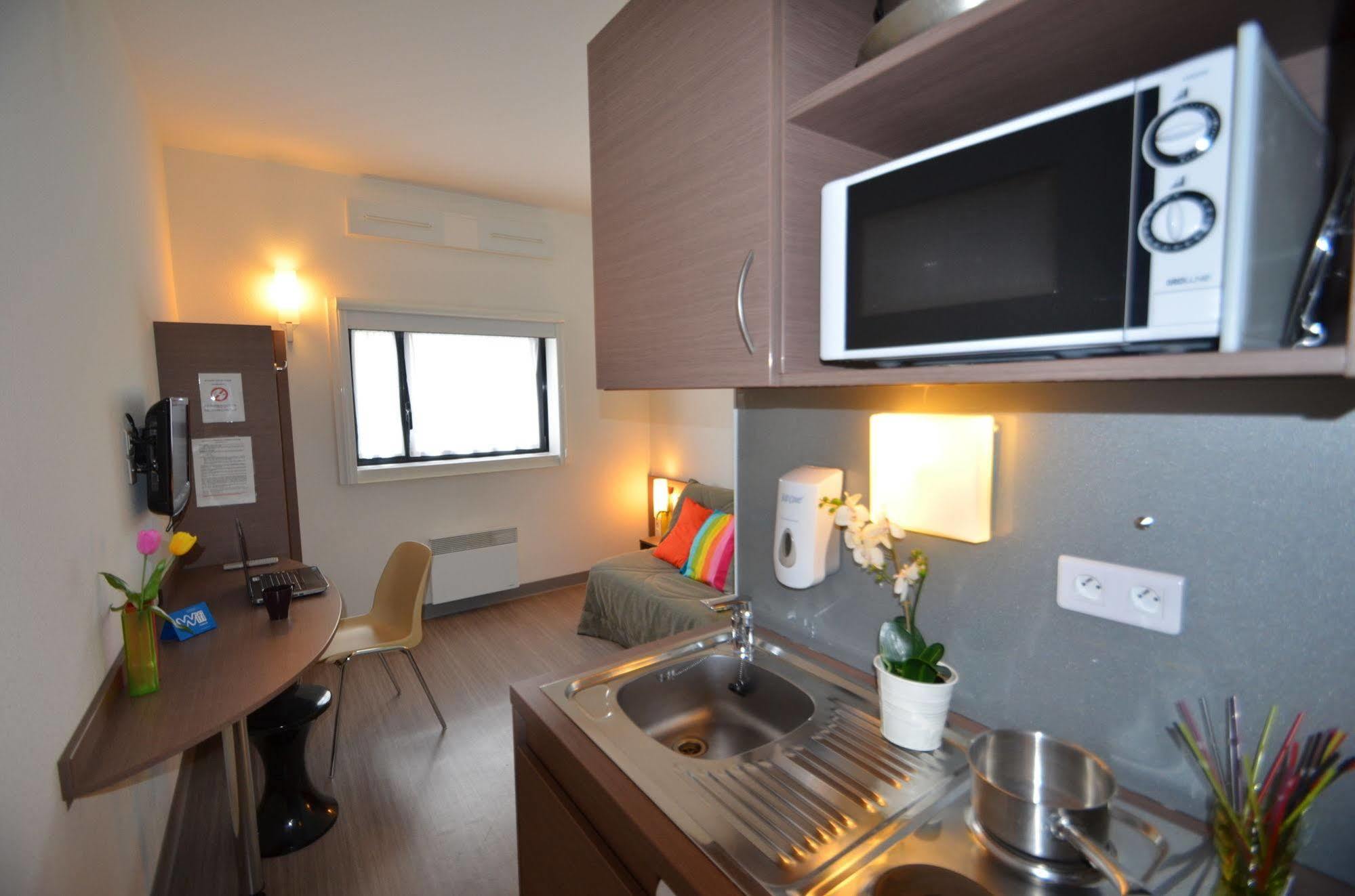 Pauseome Apparthotel Caen Exterior photo